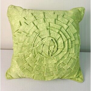 AMY BUTLER FOR WELSPUN 100% Organic Cotton Green Rosette Throw Pillow 16 x 16